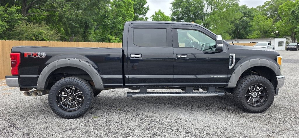 2017 Ford F-250 Super Duty Lariat - Photo 9