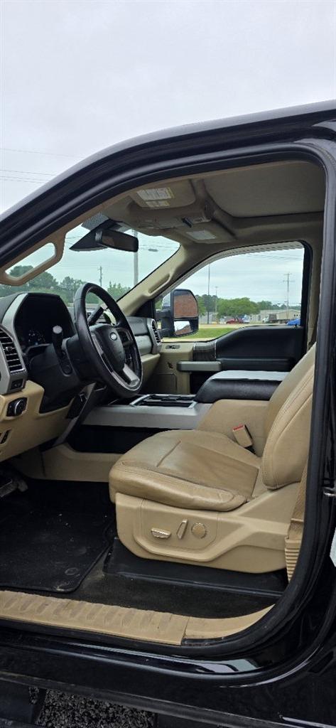 2017 Ford F-250 Super Duty Lariat - Photo 10
